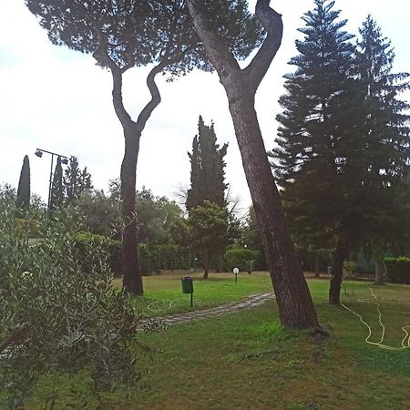 Aurelia Antica Terrace Apt Free Pool And Parking Rome Exterior photo