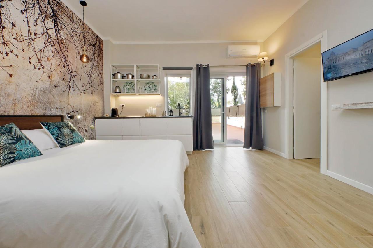 Aurelia Antica Terrace Apt Free Pool And Parking Rome Exterior photo